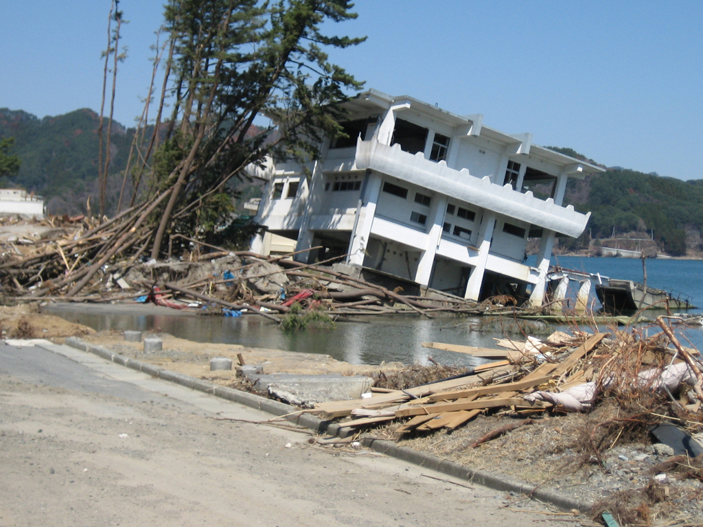 東日本大震災,復興,耐震,ログハウス